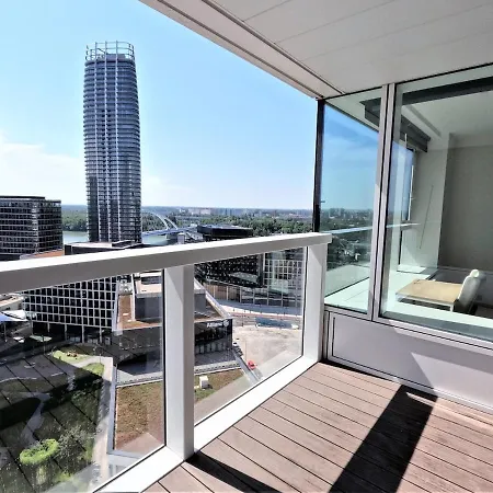 Panorama Apartment, Free Parking, 18th Floor, View Братислава