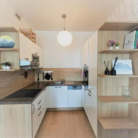 Panorama Apartment, Free Parking, 18th Floor, View Апартаменты Братислава